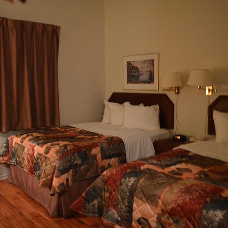 Hotel Port Aux Basques 객실 사진