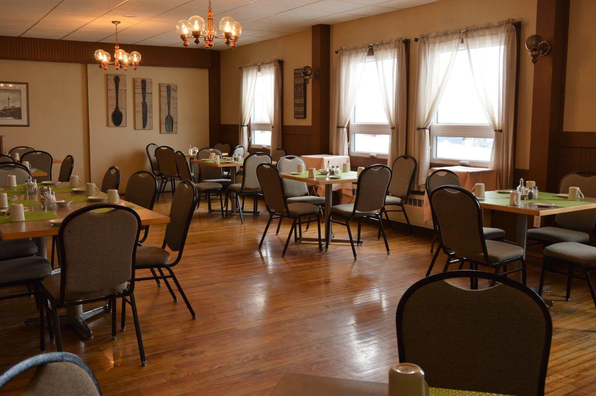 Hotel Port Aux Basques 외부 사진
